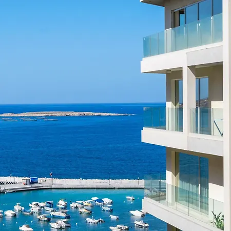 Gorgeous With Side Sea View