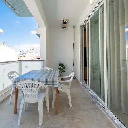 Gorgeous With Side Sea View Appartement *