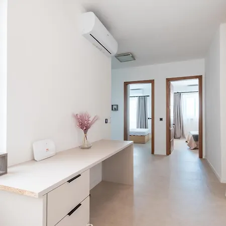 Gorgeous With Side Sea View Appartement *